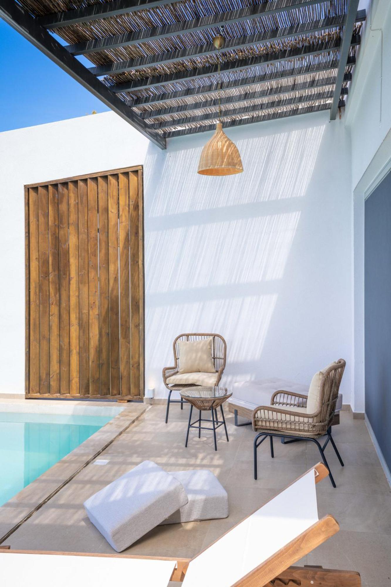 Mellamare Luxury Suites Athánion Exteriör bild