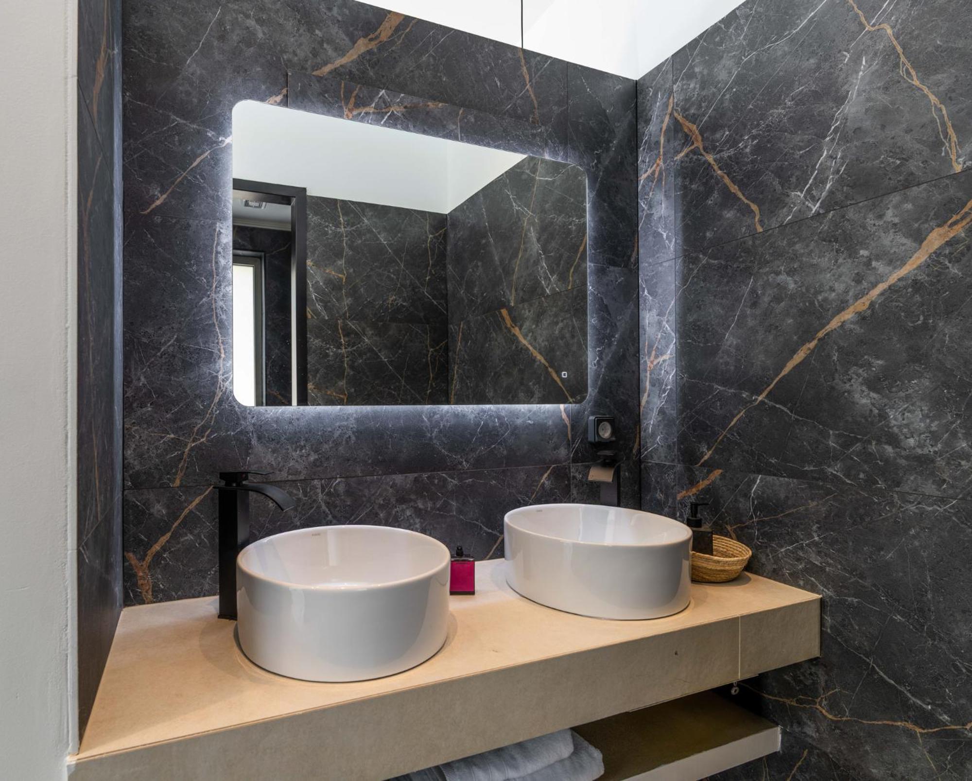 Mellamare Luxury Suites Athánion Exteriör bild